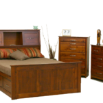 Tempat Tidur Kayu Jati